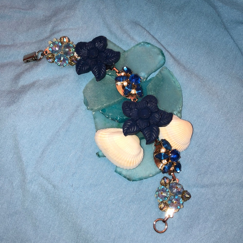 Lovely Vintage Bracelet From Reclaimed Treasures